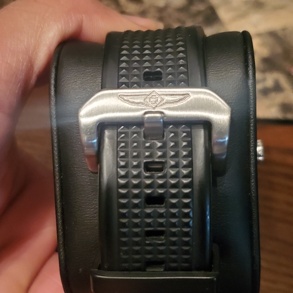 Men Invicta - Picture 4 of 5